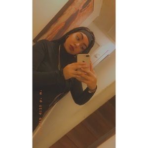 Meet your Posher, Elī